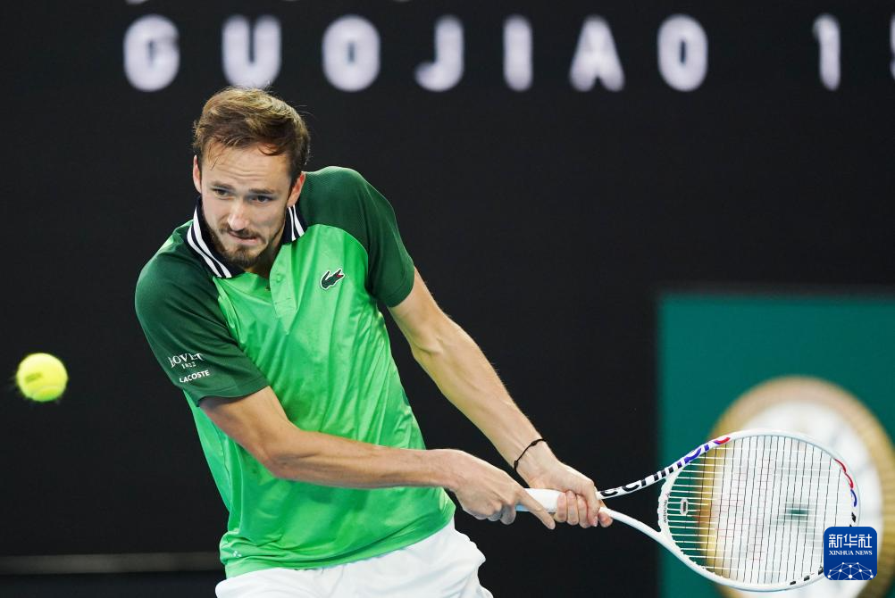 并在新的赛 并在新的赛